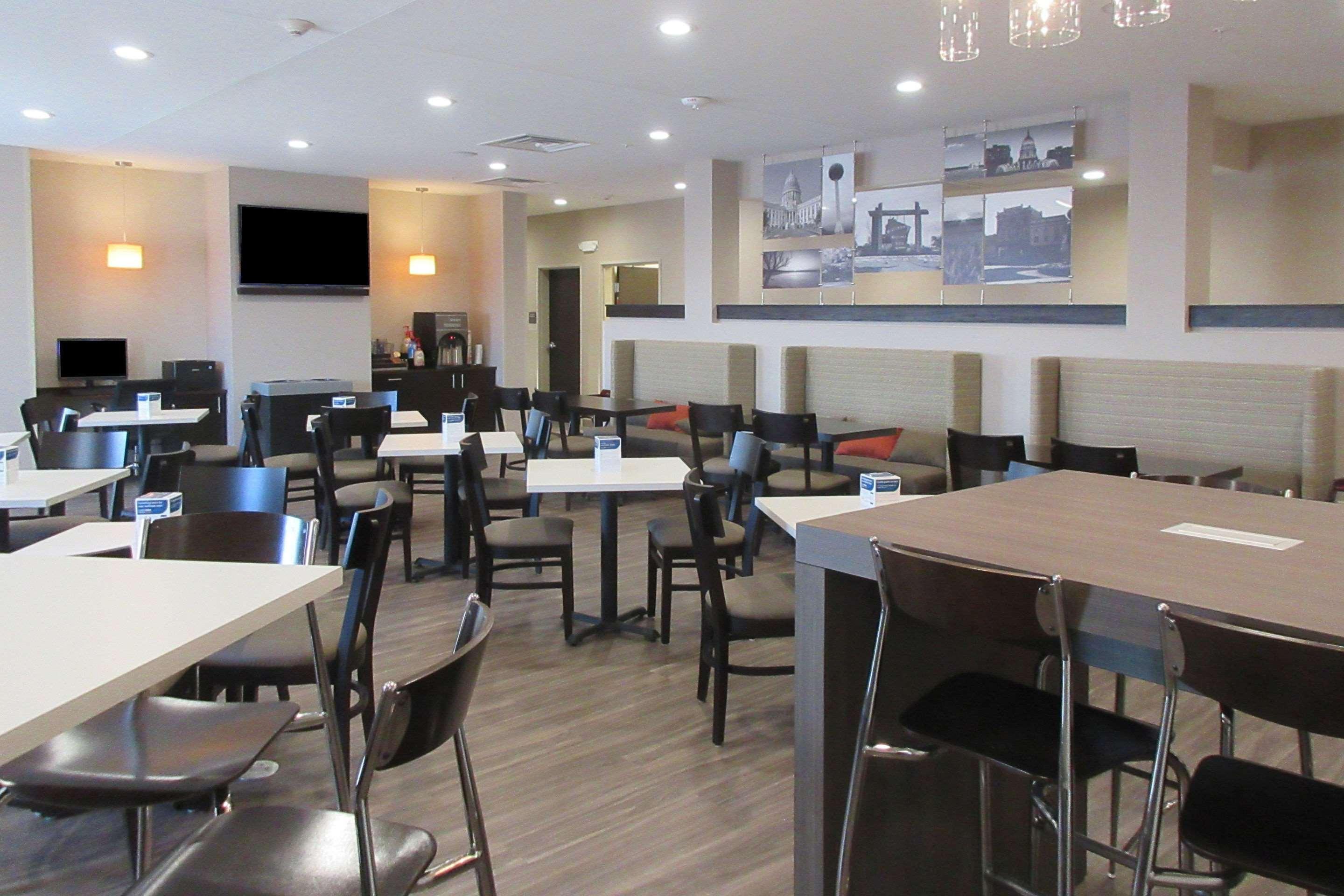 Sleep Inn & Suites Oregon - Madison Εξωτερικό φωτογραφία